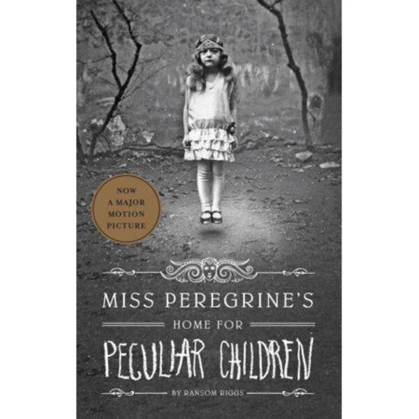 Miss Peregrine's Home For Peculiar Children by Ransom Riggs (Trade Paperback)