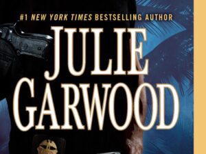 The Ideal Man: Buchanan/Renard/MacKenna Series, Book 9 by Julie Garwood (Hardcover)